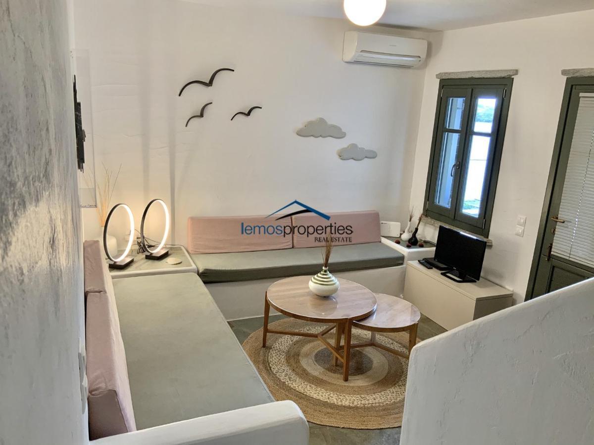 Aqua Blue, Only 100 Meters From The Beach Of Gialiskari Ioulis المظهر الخارجي الصورة