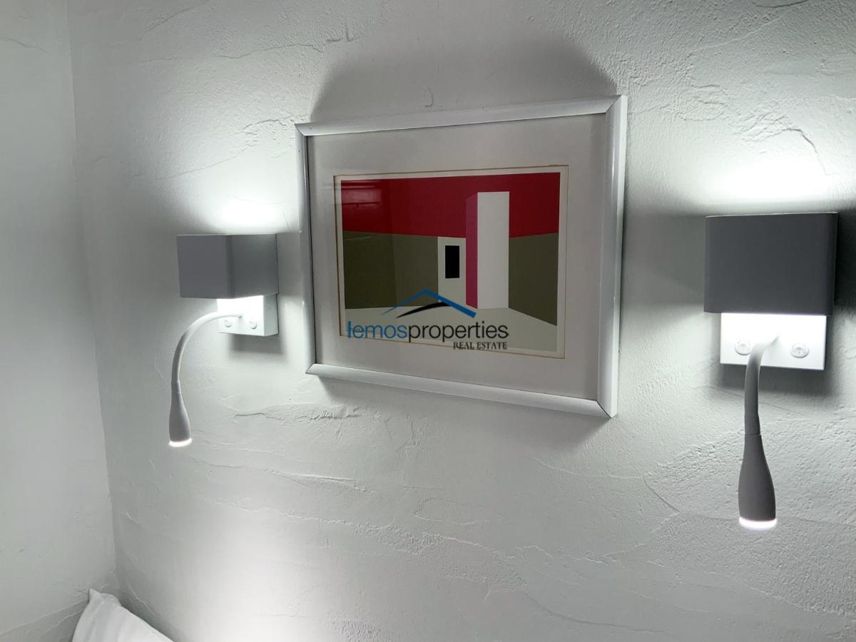 Aqua Blue, Only 100 Meters From The Beach Of Gialiskari Ioulis المظهر الخارجي الصورة