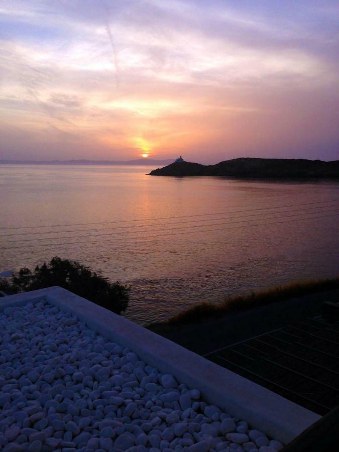 Aqua Blue, Only 100 Meters From The Beach Of Gialiskari Ioulis المظهر الخارجي الصورة